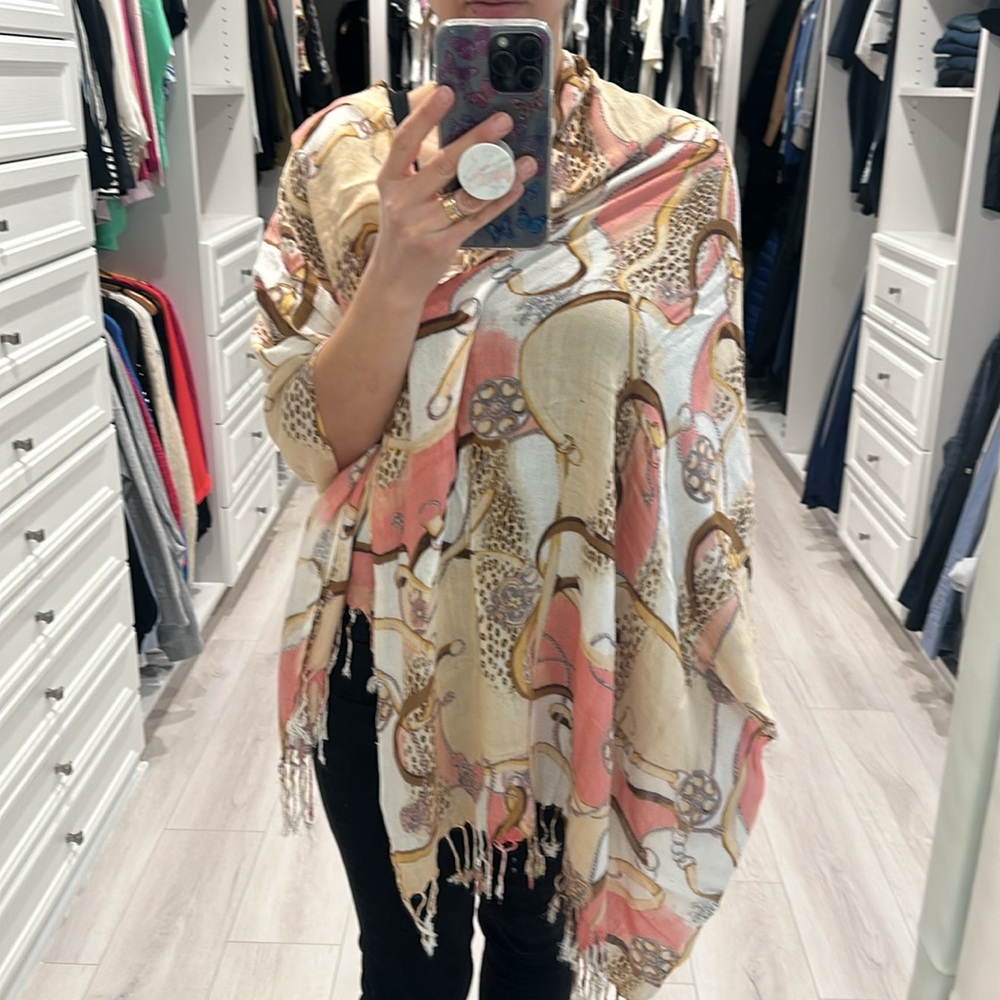 Cache print scarf - Picture 4 of 9